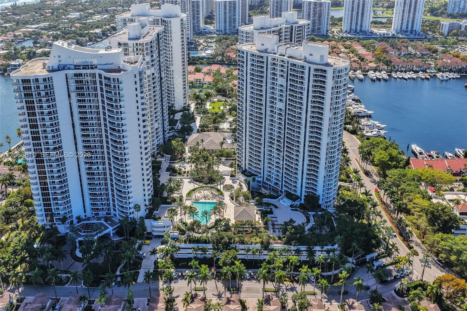 21205 Yacht Club Dr # 2310, Aventura, FL 33180 photo 5