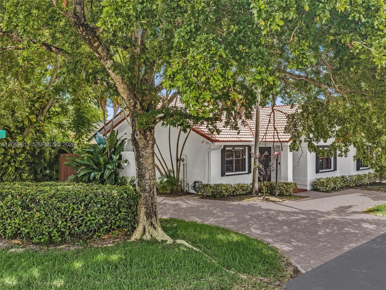 7457 SW 112th Pl, Miami, FL 33173 photo 3