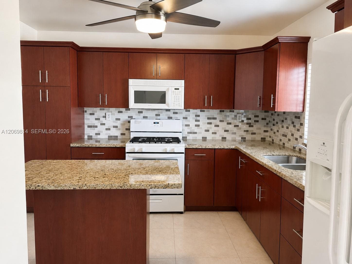 325 NE 108th St, Miami, FL 33161 photo 4
