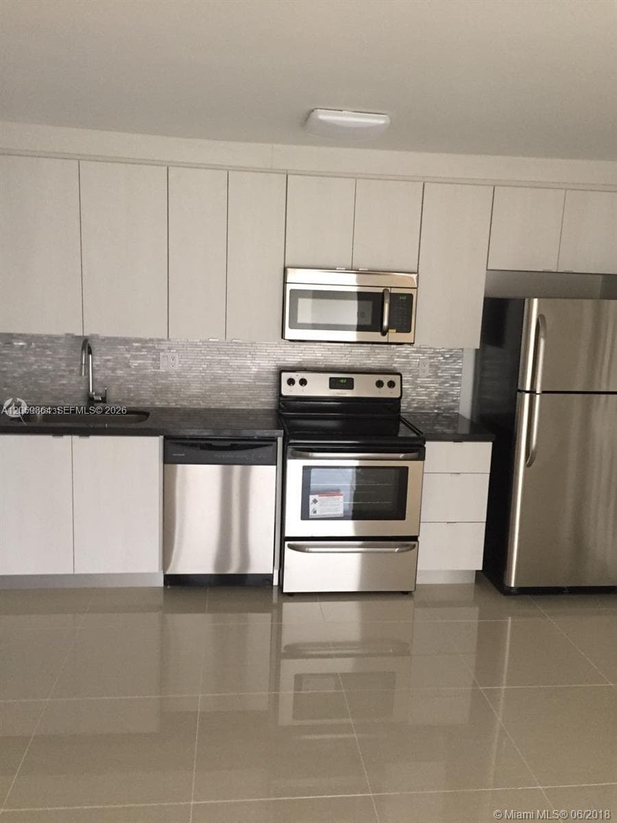 4600 NW 79th Ave # 2B, Doral, FL 33166