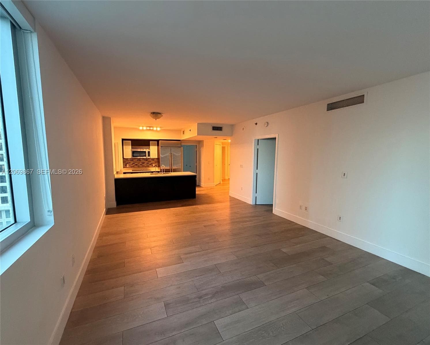 55 SE 6th St # 2007, Miami, FL 33131 photo 5