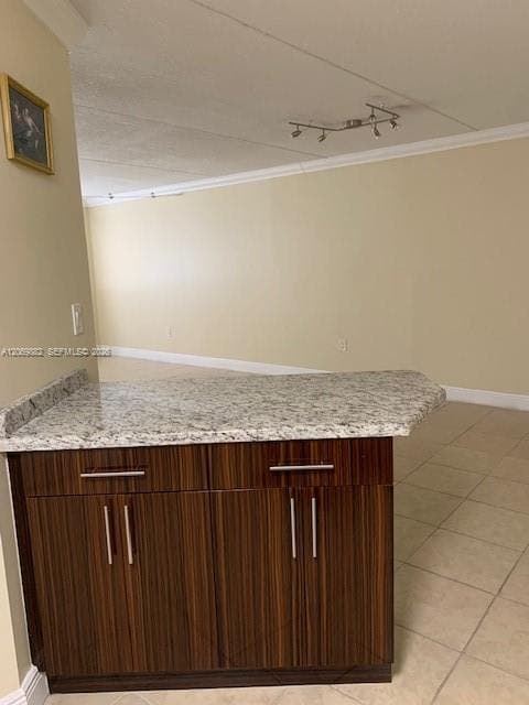 6195 NW 186th St # 417, Hialeah, FL 33015 photo 2