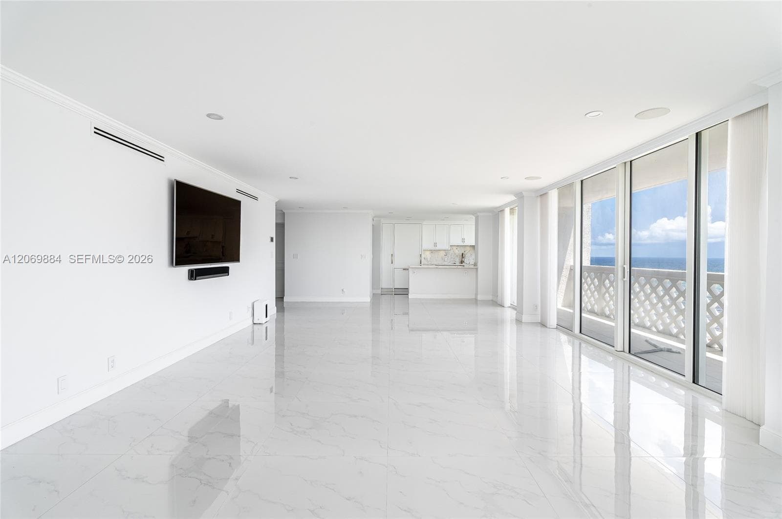 Cloister Beach Towers photo 5
