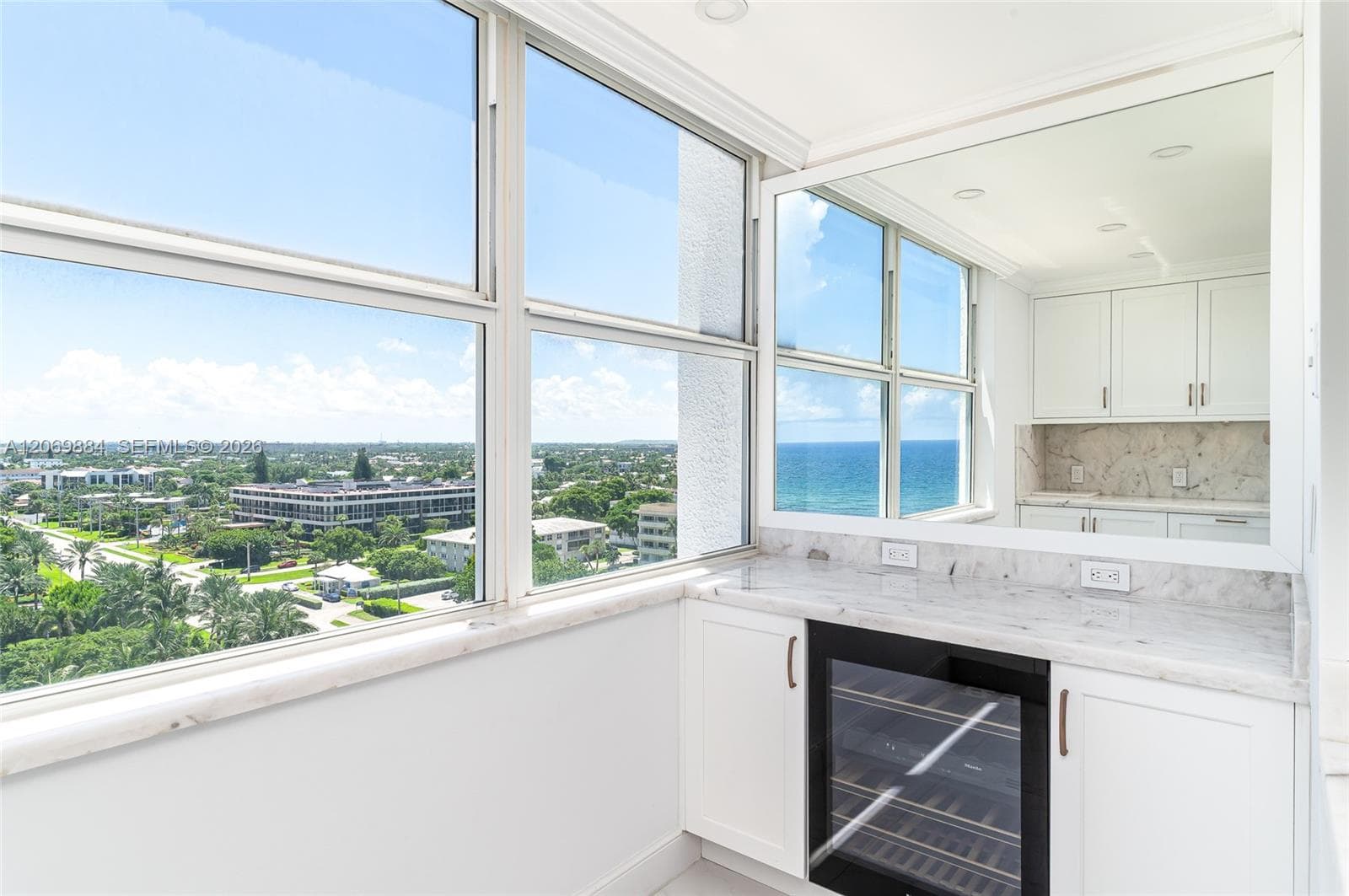 Cloister Beach Towers photo 4