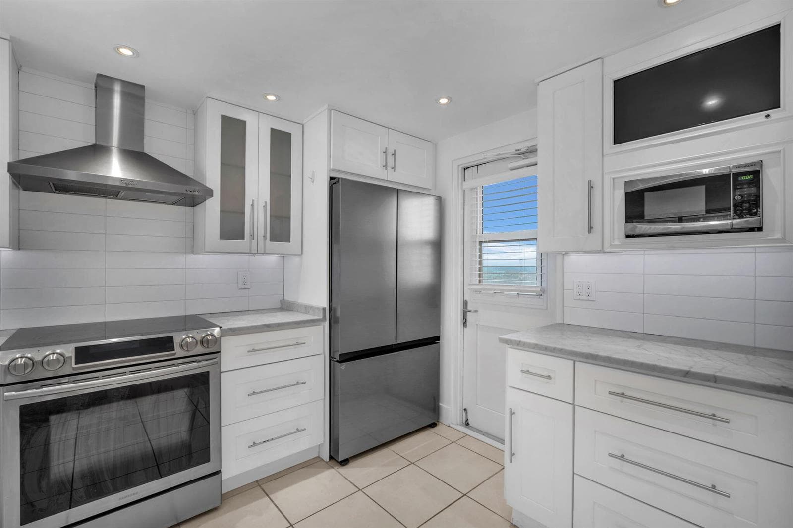 2200 NE 33rd Avenue # 17C, Fort Lauderdale, FL 33305 photo 5