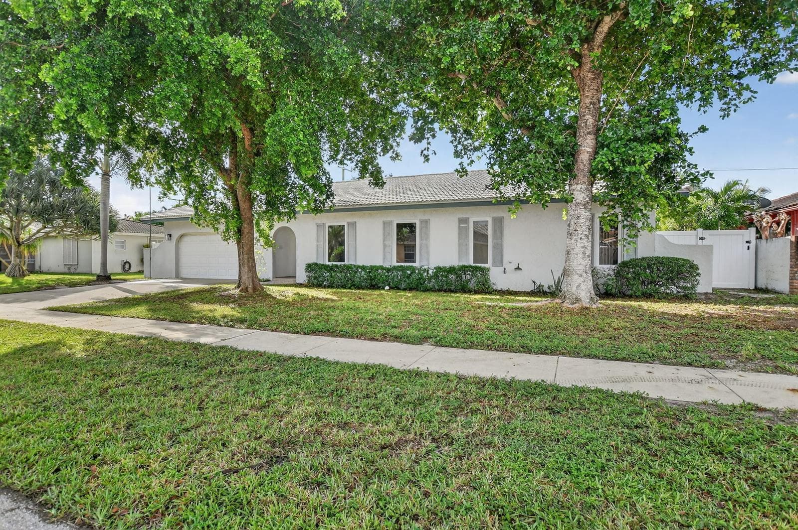1544 NW 9th Street, Boca Raton, FL 33486 photo 2