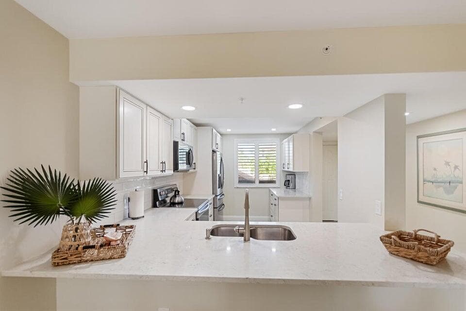 2101 Marina Isle Way # 203, Jupiter, FL 33477 photo 2