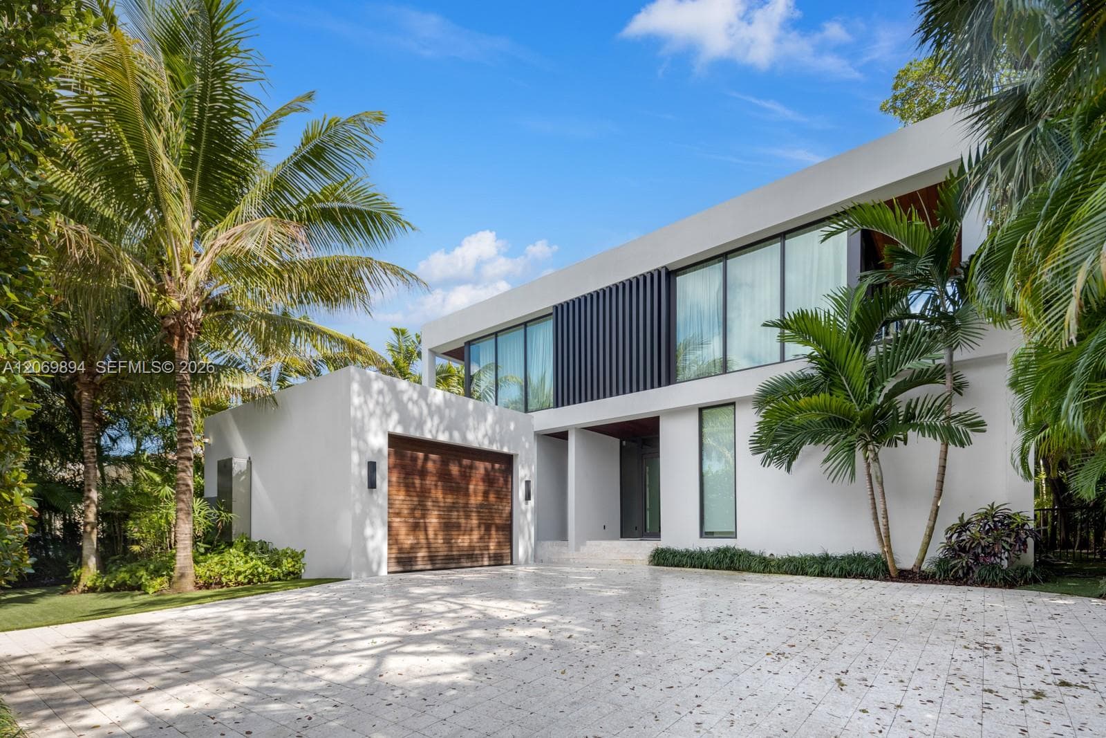 6015 N Bay Rd, Miami Beach, FL 33140 photo 3