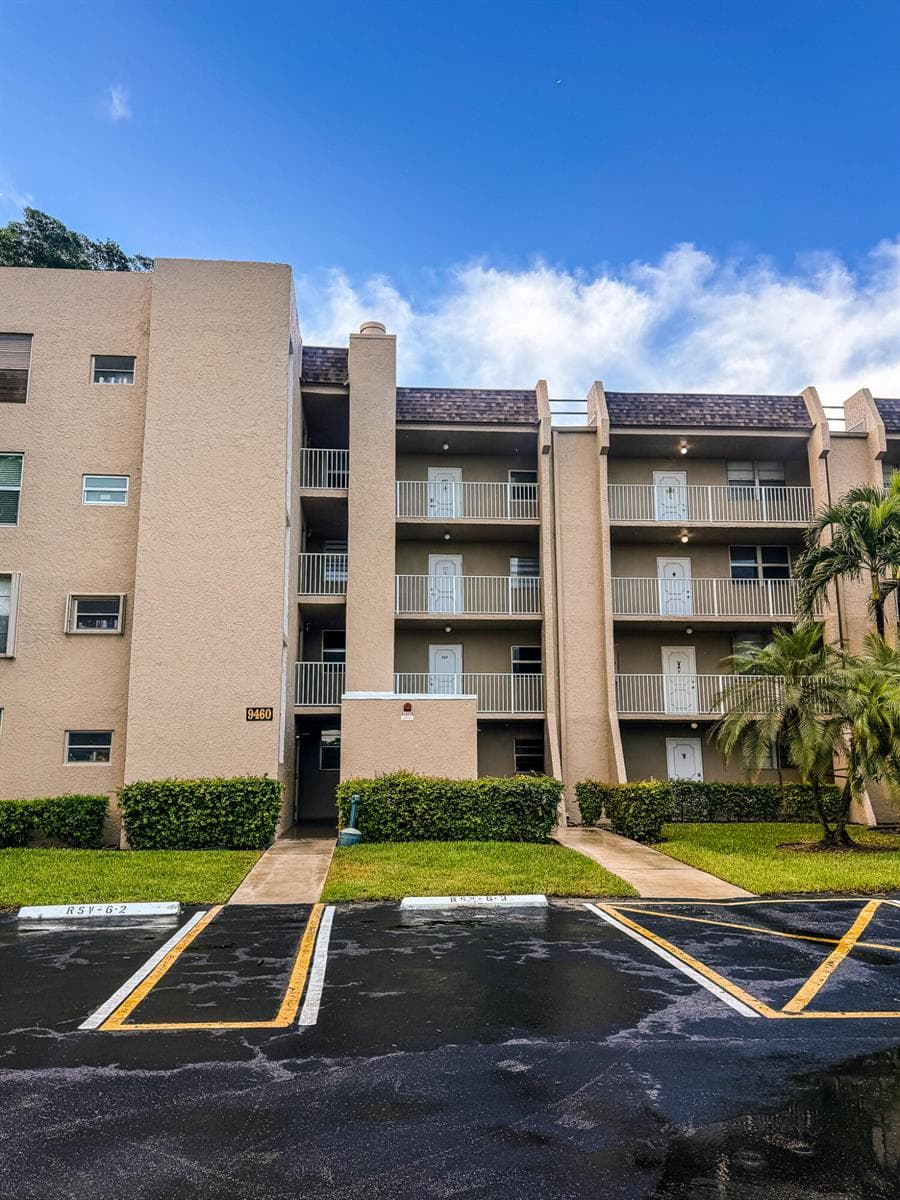 9460 Tangerine Place # 207, Davie, FL 33324 photo 3