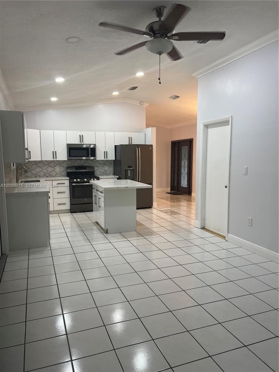 9940 SW 155th St, Miami, FL 33157 photo 5