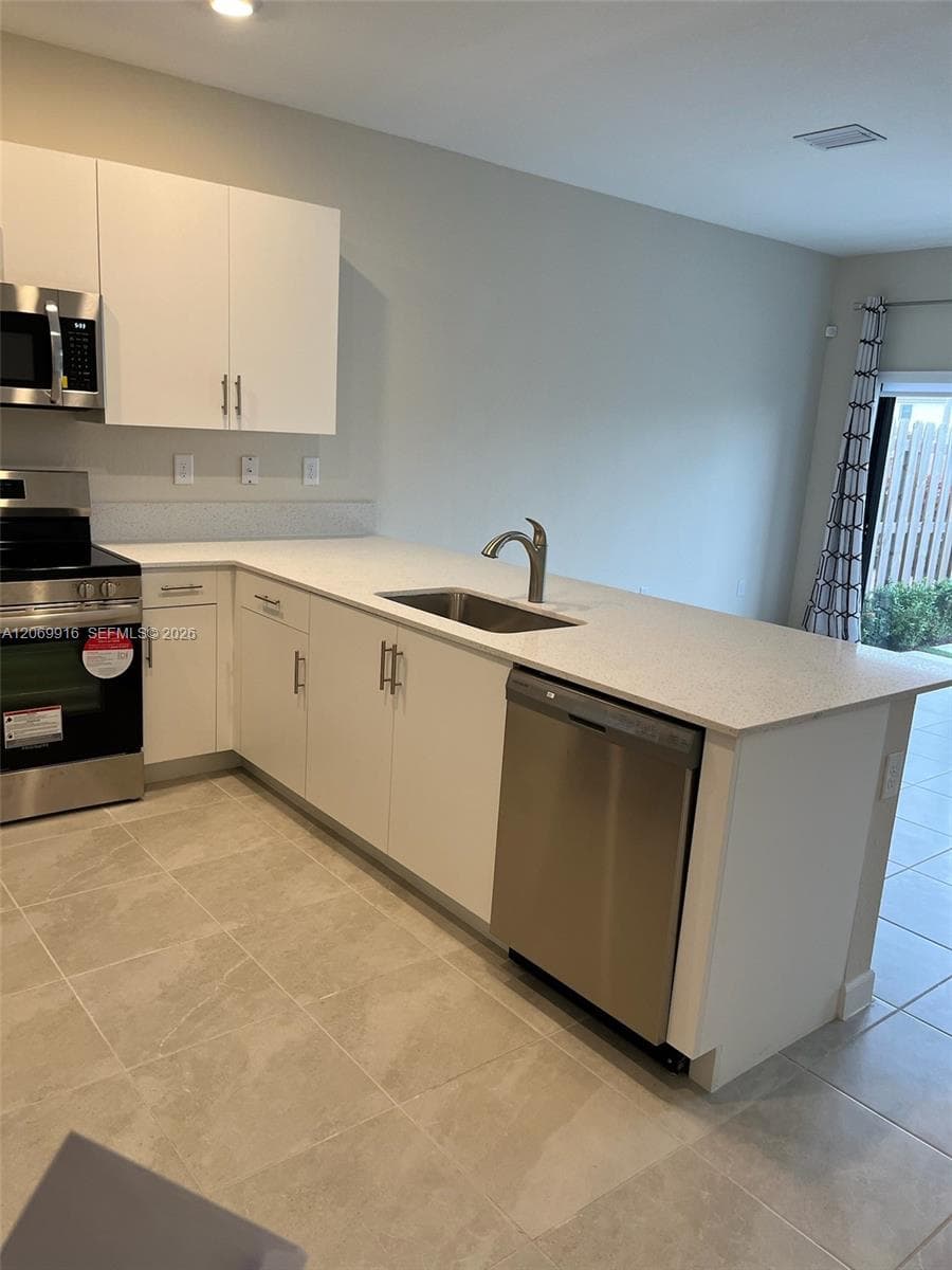 11889 SW 245th Ter, Homestead, FL 33032 photo 5