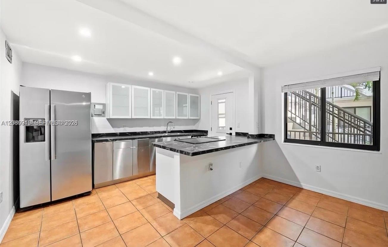 3240 Mary St # S202, Coconut Grove, FL 33133 photo 3