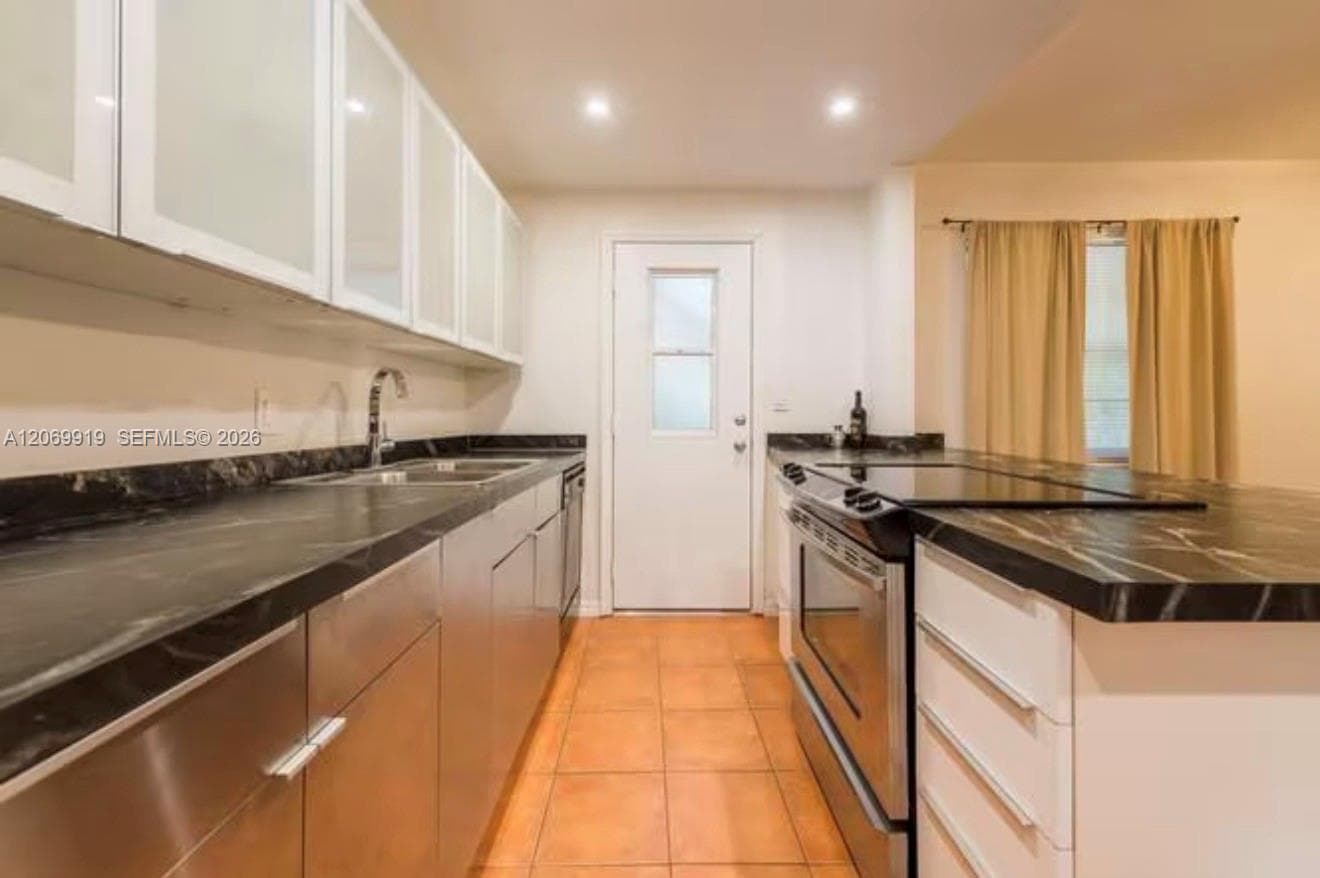 3240 Mary St # S202, Coconut Grove, FL 33133 photo 4
