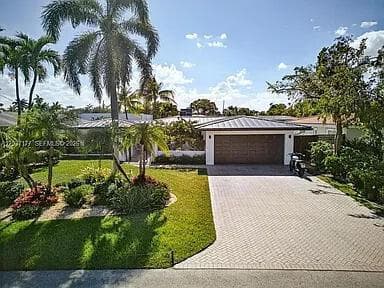 2125 NE 17TH Terrace, Wilton Manors, FL 33305 photo 2