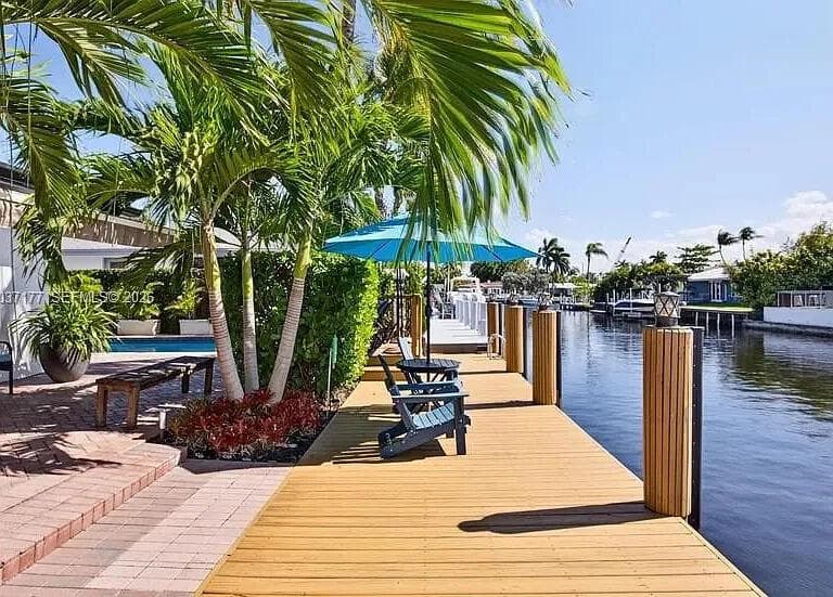 2125 NE 17TH Terrace, Wilton Manors, FL 33305 photo 4