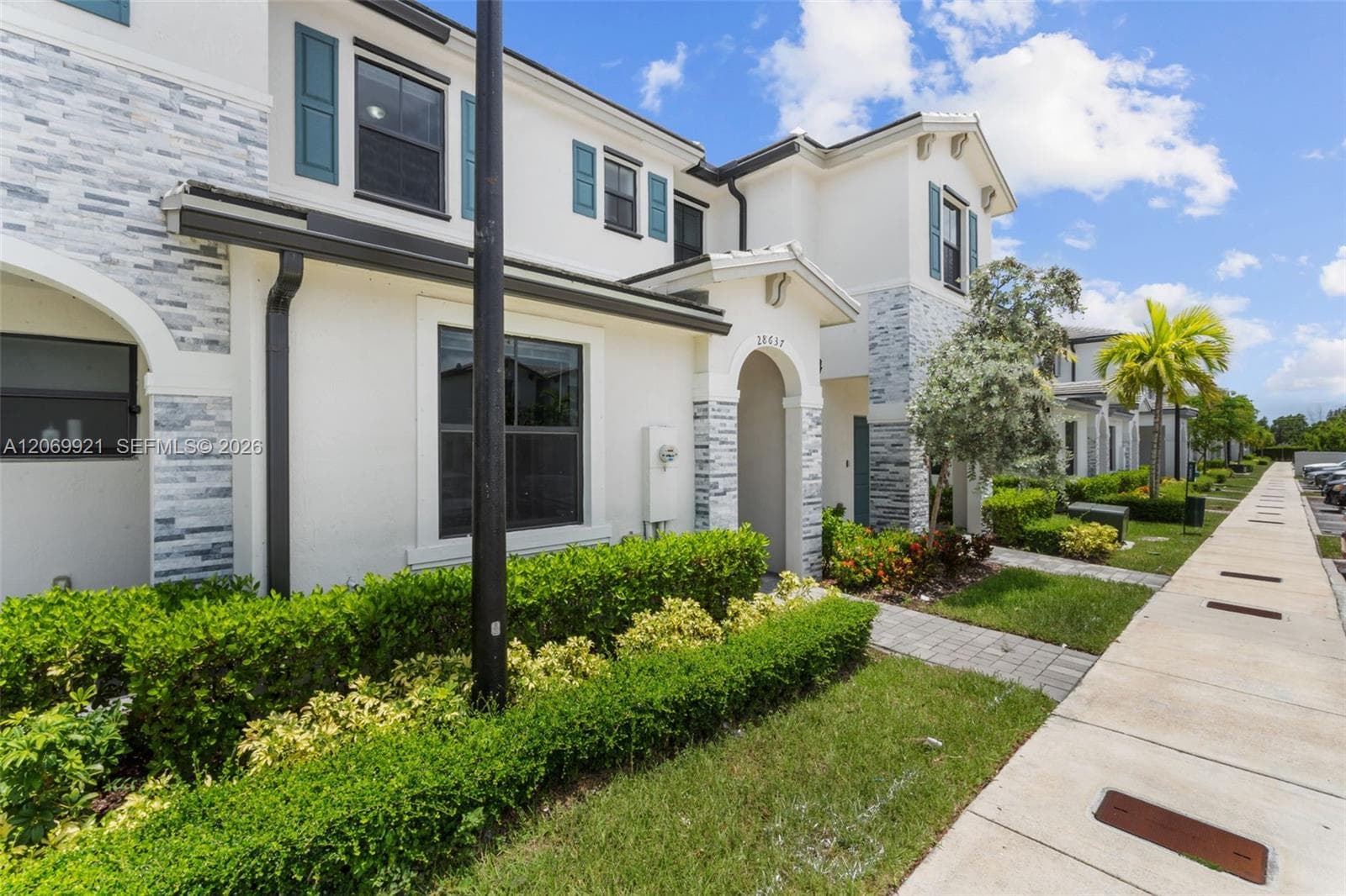 28637 SW 132nd Ct, Homestead, FL 33033 photo 3