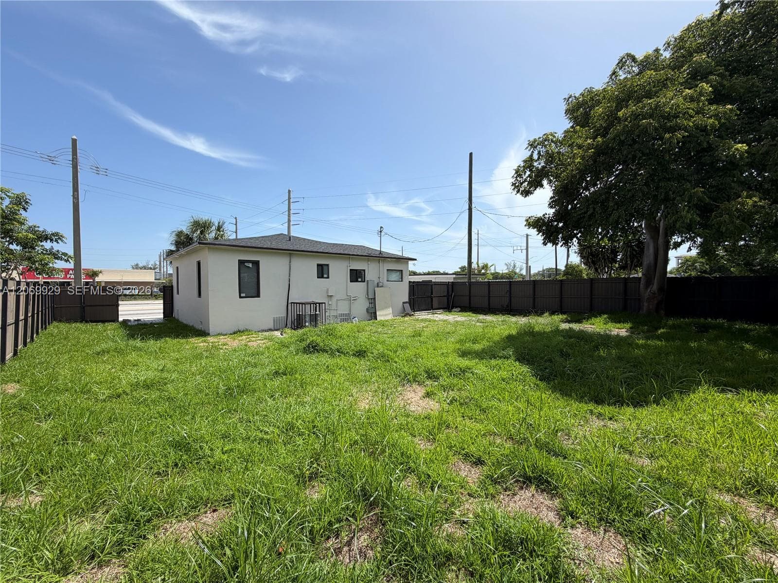 107 W Pembroke Rd # 0, Hallandale Beach, FL 33009 photo 5