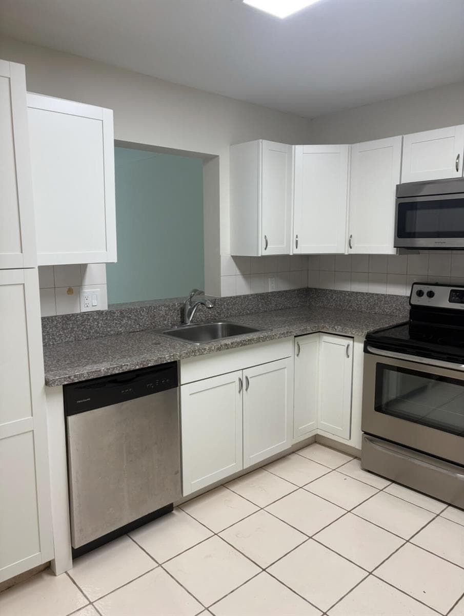 9110 Fairbanks Lane # 4, Boca Raton, FL 33496 photo 4