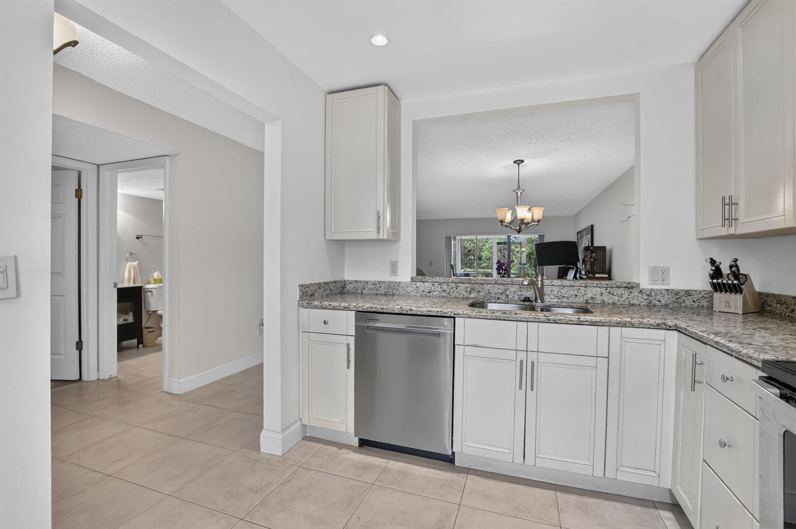 21211 Lago Circle # C, Boca Raton, FL 33433 photo 5