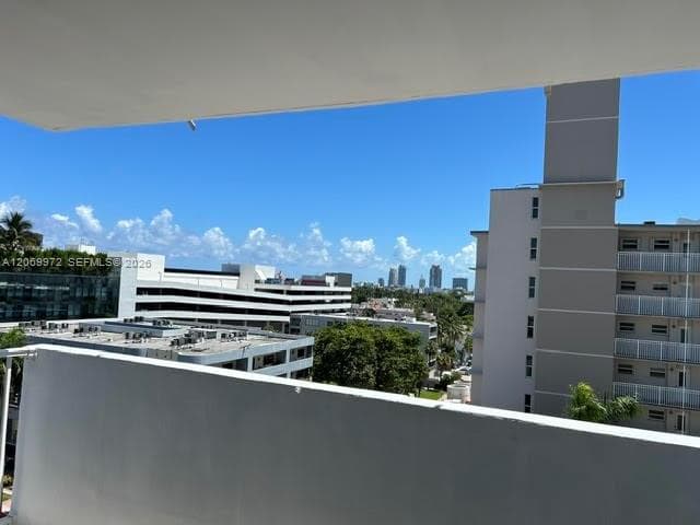 1331 Lincoln Rd # 905, Miami Beach, FL 33139