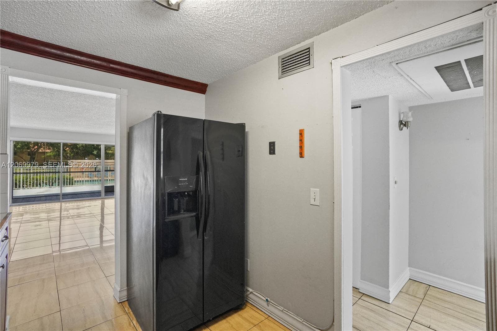 661 N University Dr # 1-103, Pembroke Pines, FL 33024 photo 5