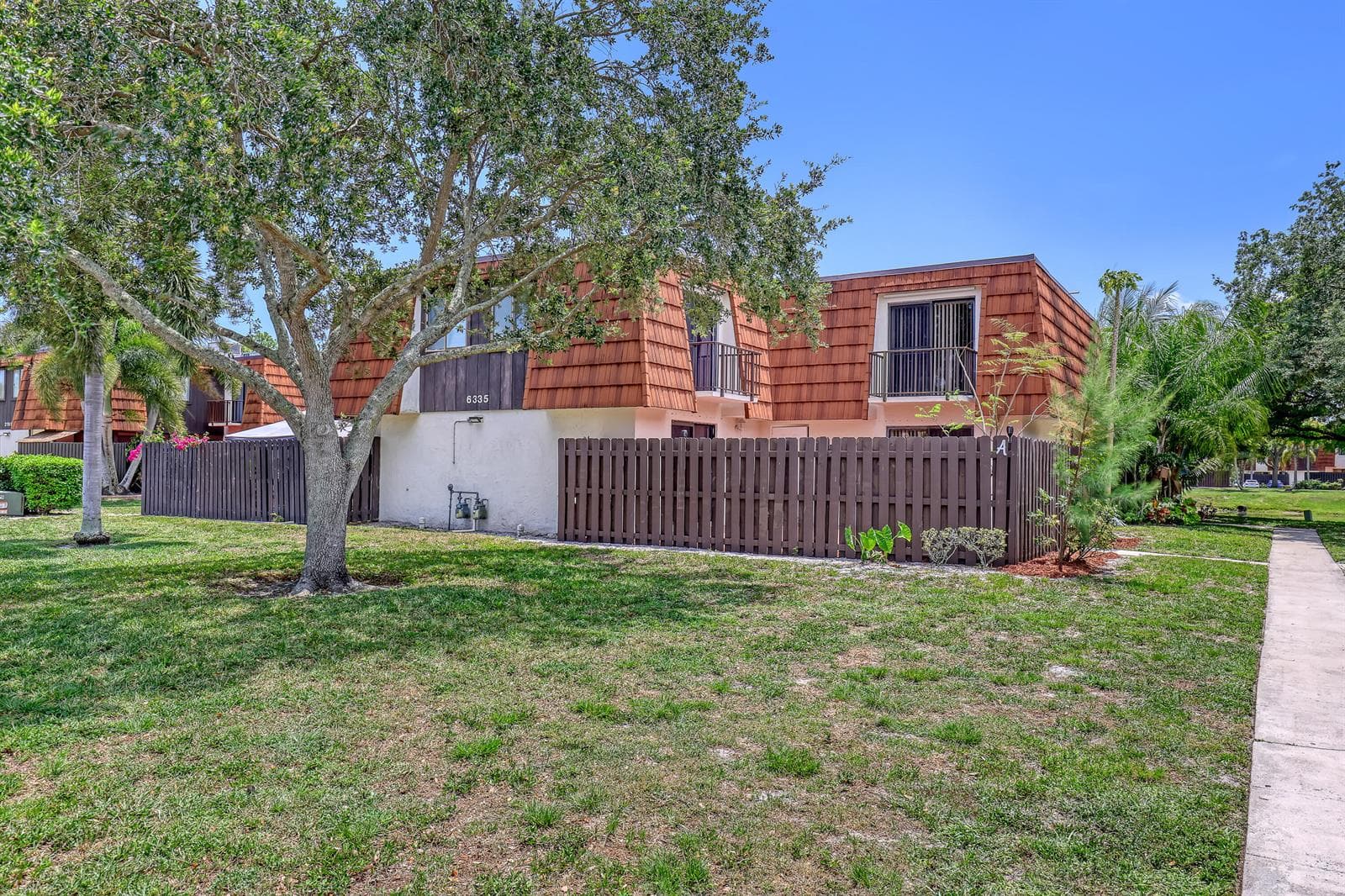 6335 Red Pine Lane # A, FL 33415 photo 2