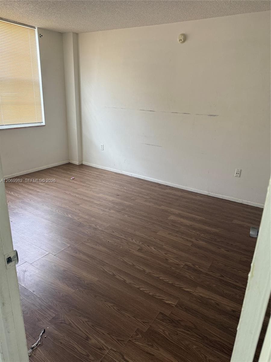 15600 NW 7th Ave # 301-1, Miami, FL 33169 photo 3
