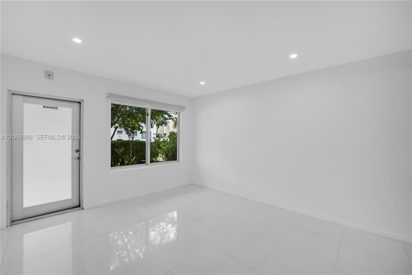 801 15th St # 108, Miami Beach, FL 33139 photo 2