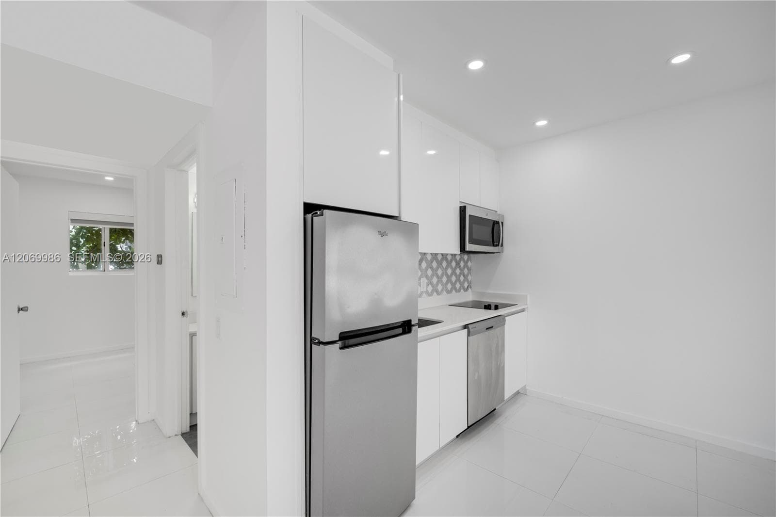 801 15th St # 108, Miami Beach, FL 33139 photo 5