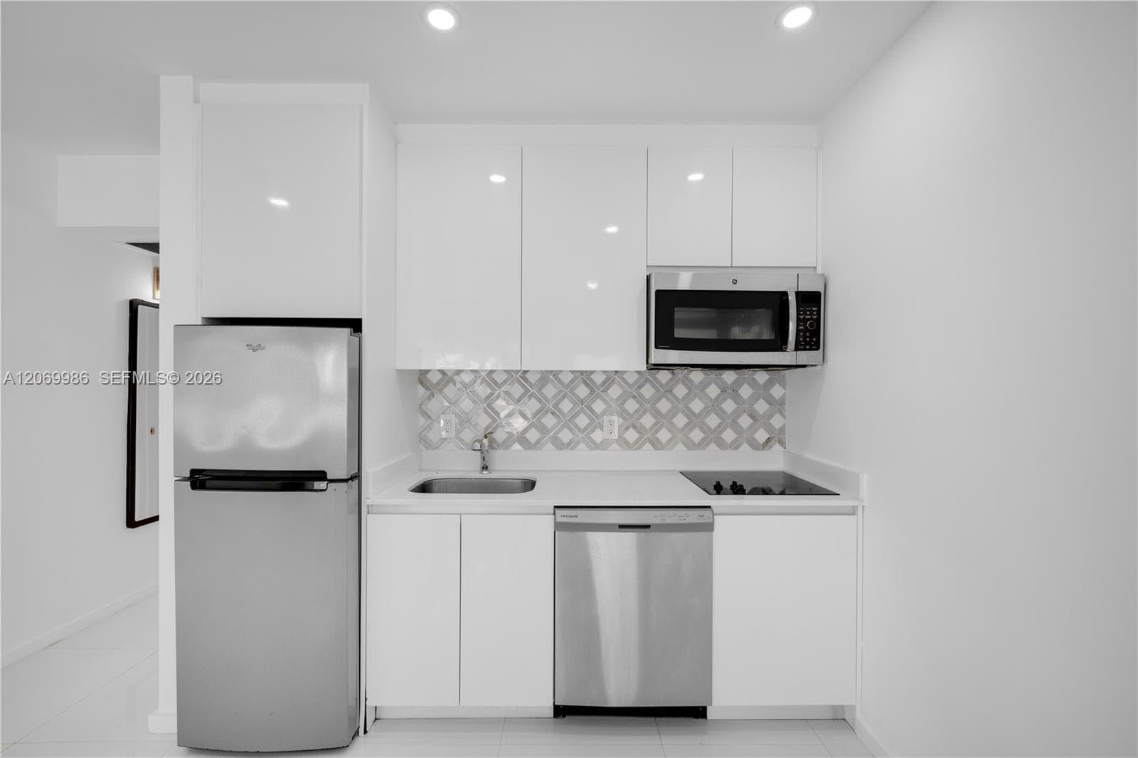 801 15th St # 108, Miami Beach, FL 33139 photo 4