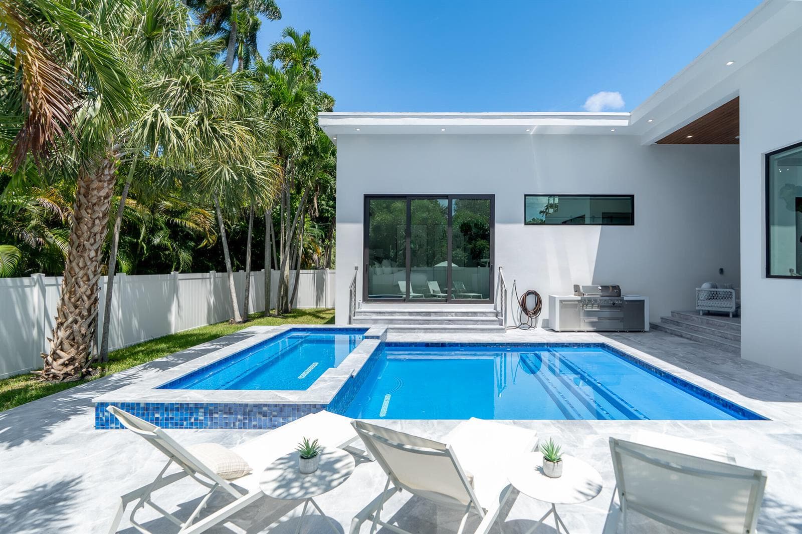829 SW 11TH Street, Fort Lauderdale, FL 33315 photo 4