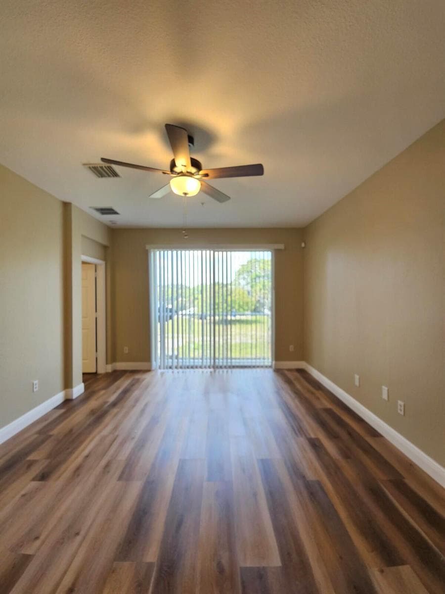 1979 MARSH HARBOR Drive, Riviera Beach, FL 33404 photo 2