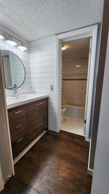 2320 S CYPRESS BEND Drive # 401, Pompano Beach, FL 33069 photo 4