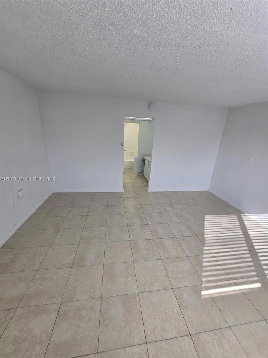 6980 NW 186th St # 3-227A, Hialeah, FL 33015 photo 3