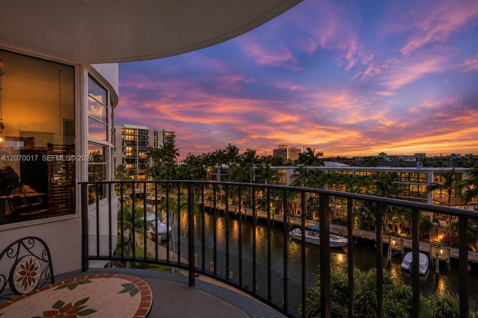 3051 NE 48th St # 406, Fort Lauderdale, FL 33308