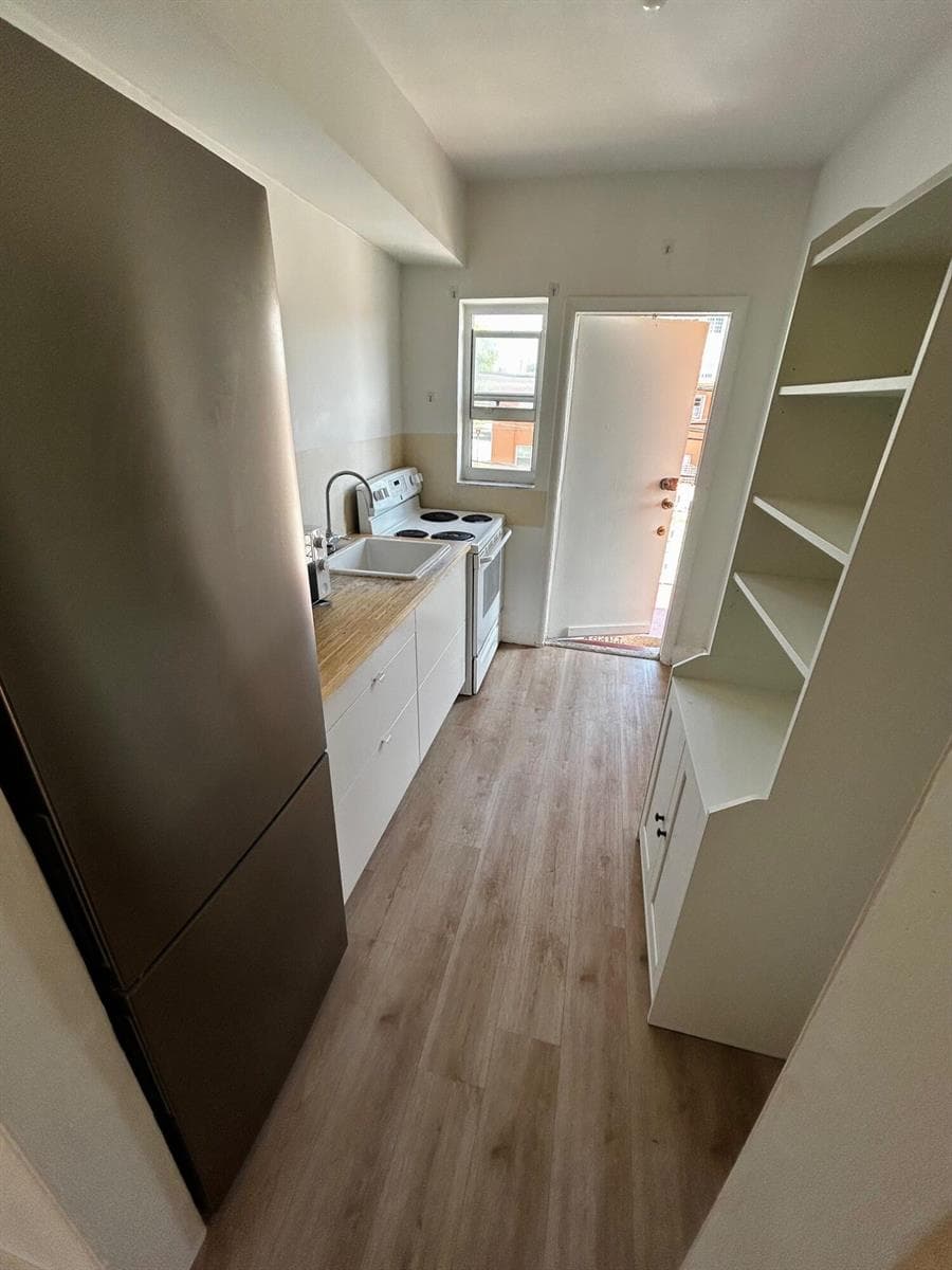 3591 SW 10TH Street # 12B, Miami, FL 33135 photo 3