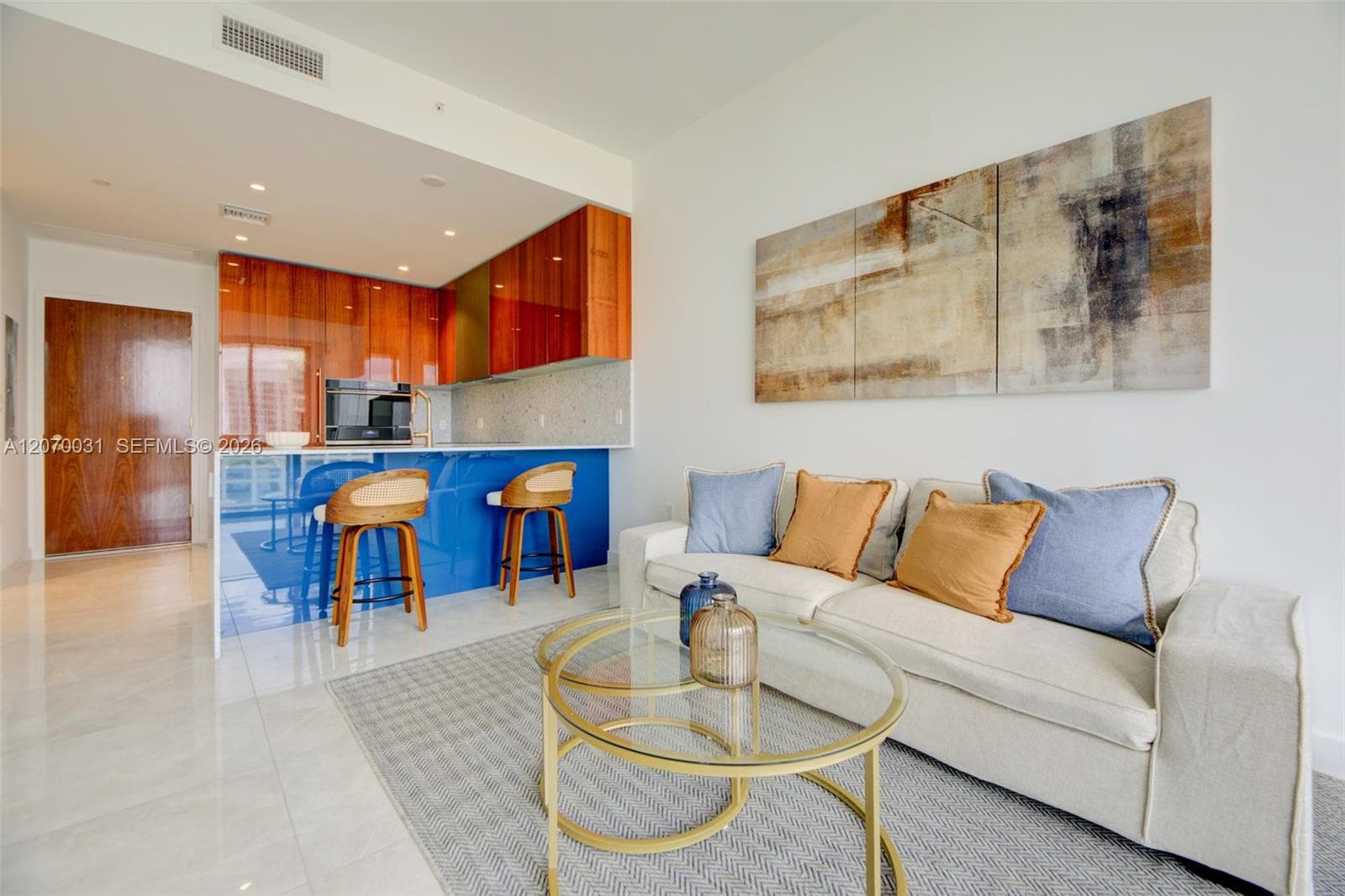2678 Tigertail Ave # 1403, Coconut Grove, FL 33133