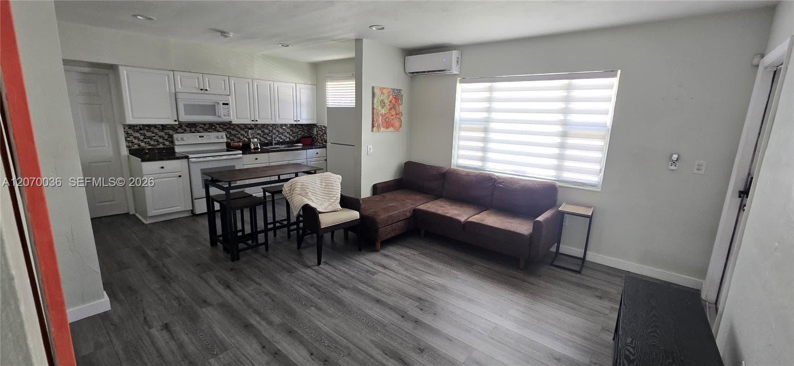 1130 NE 111th St # 1130, Miami, FL 33161 photo 3