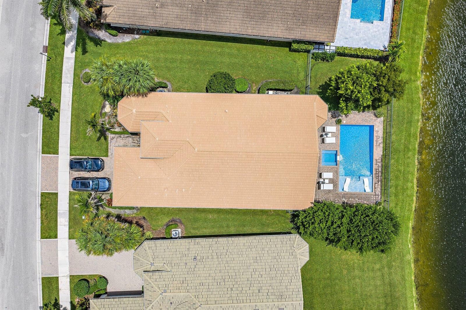 518 Carrara Court, Jupiter, FL 33478 photo 4
