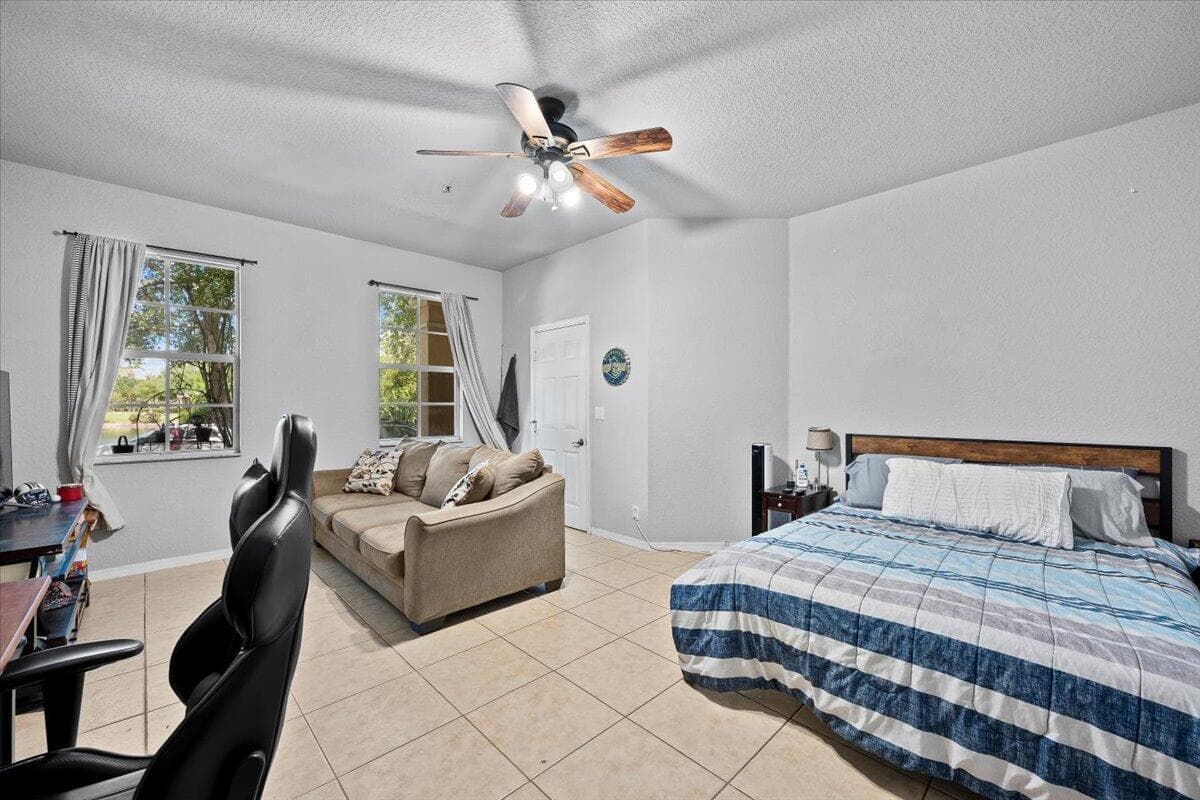 335 E Thatch Palm Circle # 104, Jupiter, FL 33458 photo 5