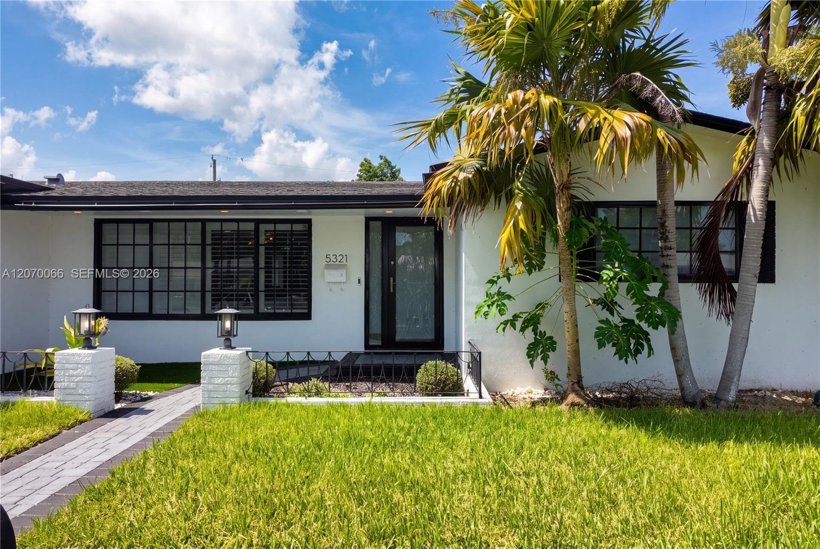 5321 Lincoln St # 5321, Hollywood, FL 33021 photo 3