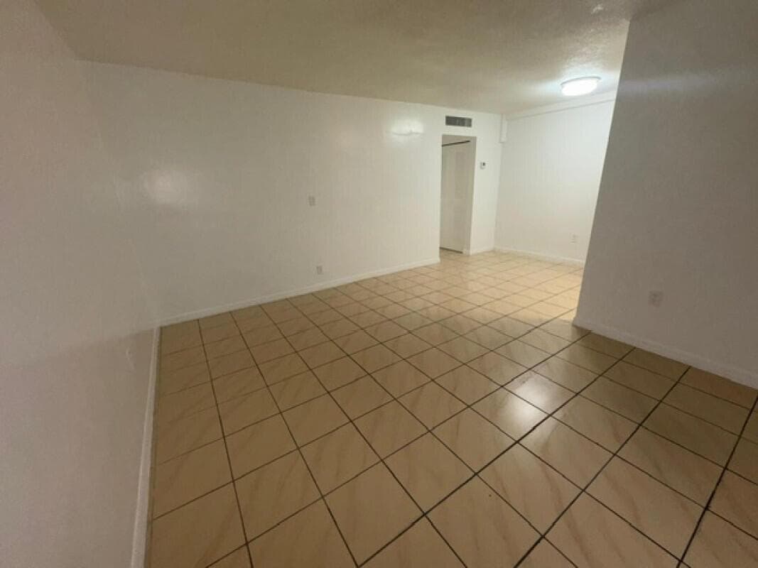 2031 NE 139th Street # 6, North Miami Beach, FL 33181 photo 3