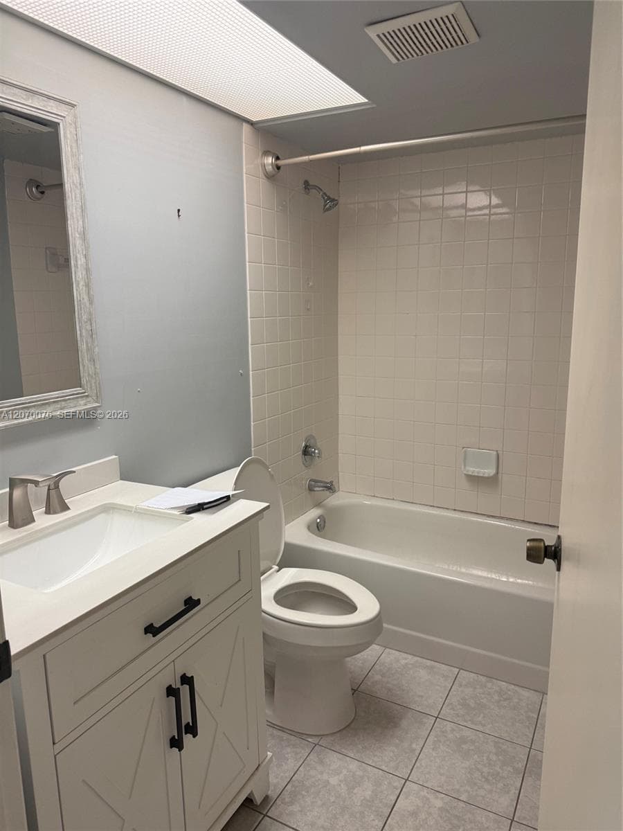 2255 SE 27th Dr # 102-E, Homestead, FL 33035