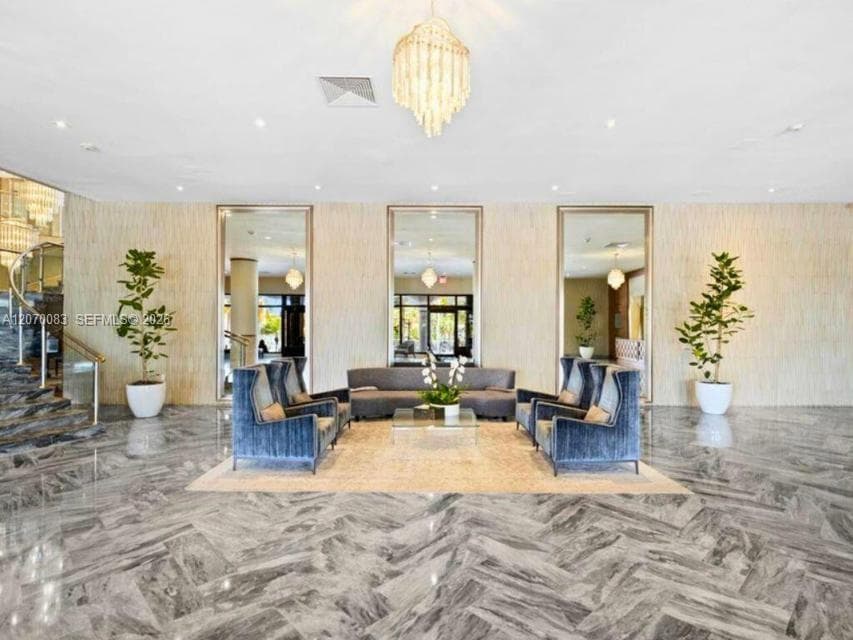 5401 Collins Ave # 144, Miami Beach, FL 33140 photo 2