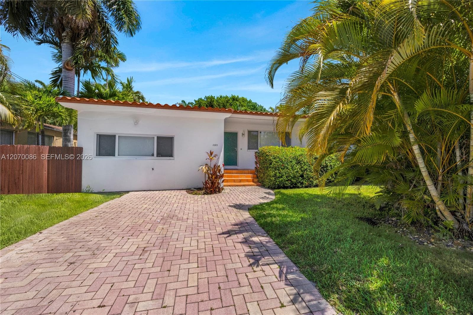 1085 NE 84th St, Miami, FL 33138 photo 3