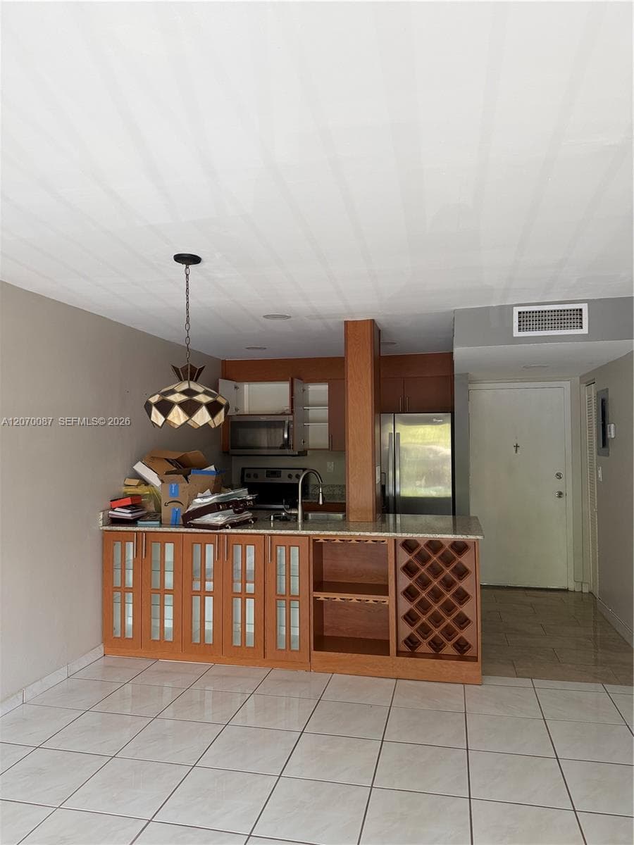 2530 SW 3rd Ave # 103, Miami, FL 33129 photo 2