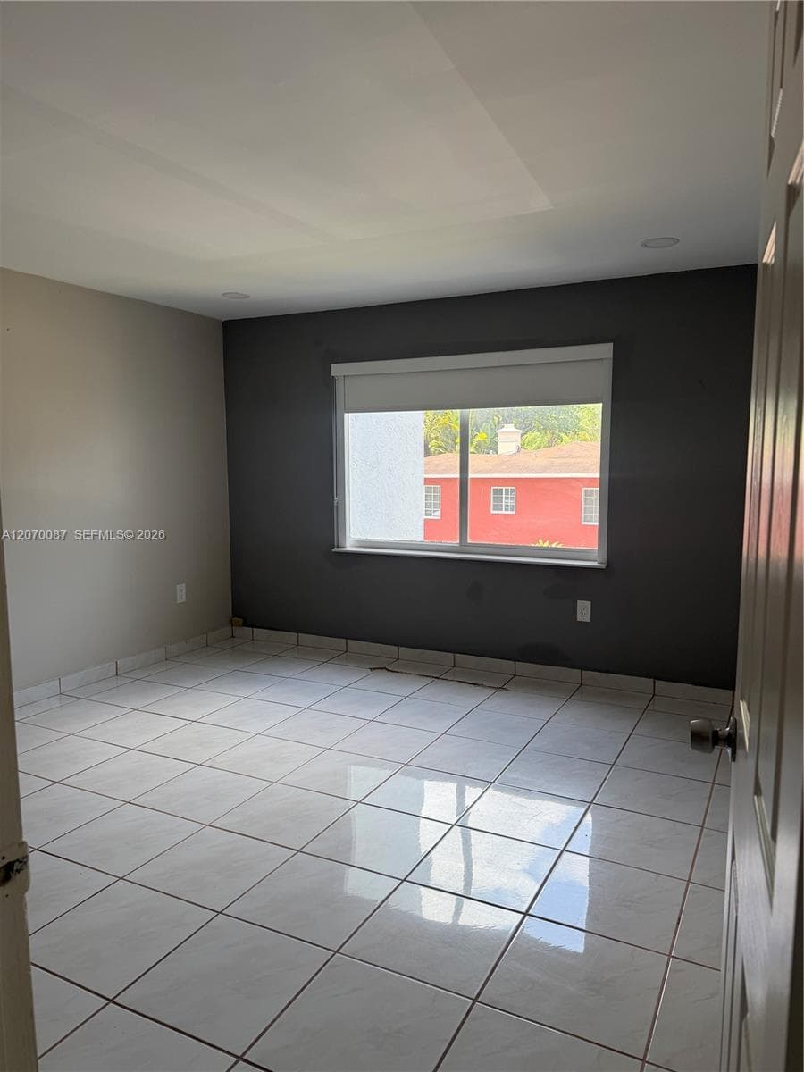 2530 SW 3rd Ave # 103, Miami, FL 33129 photo 4