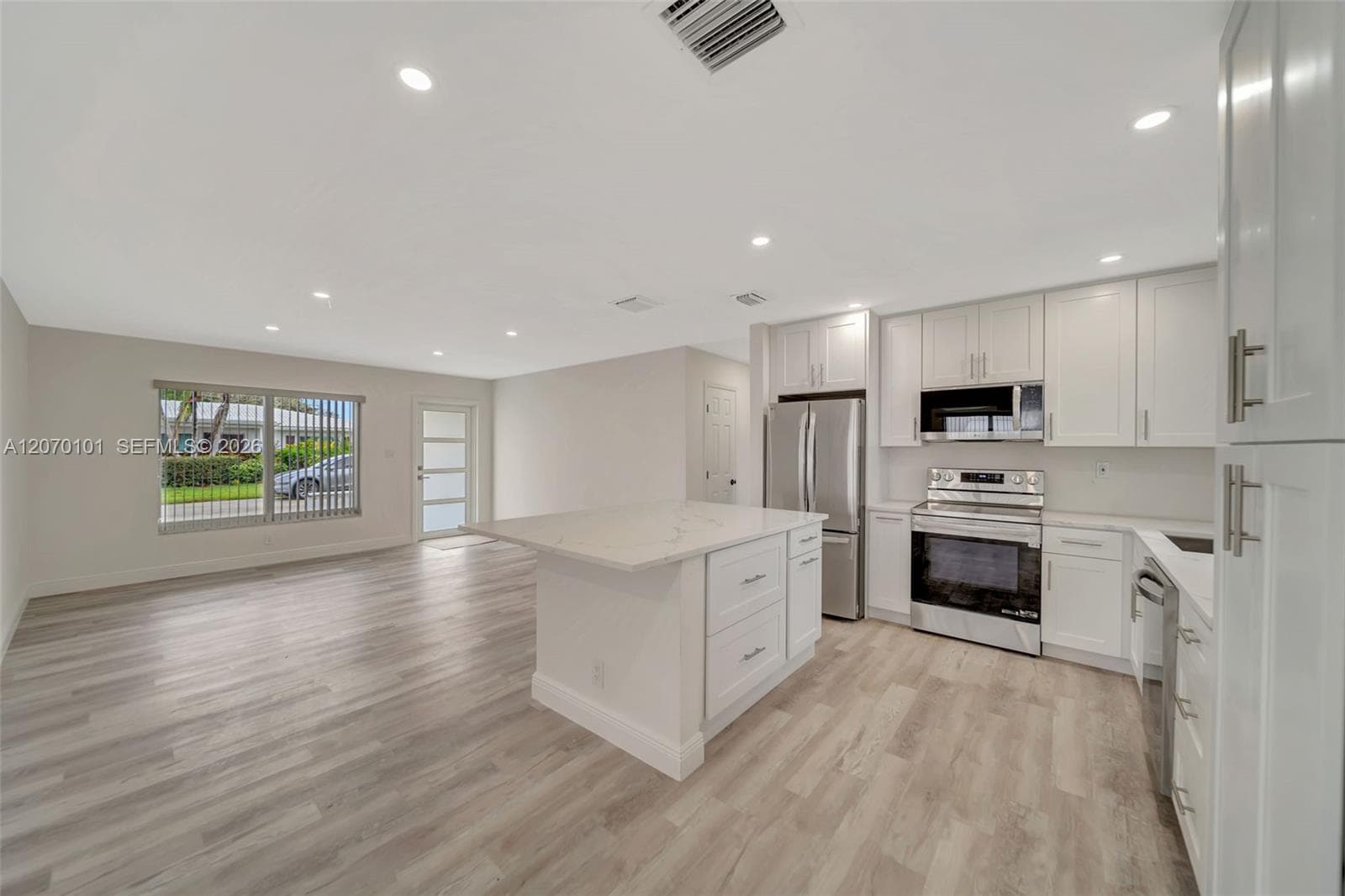 8502 NW 59th St, Tamarac, FL 33321 photo 5