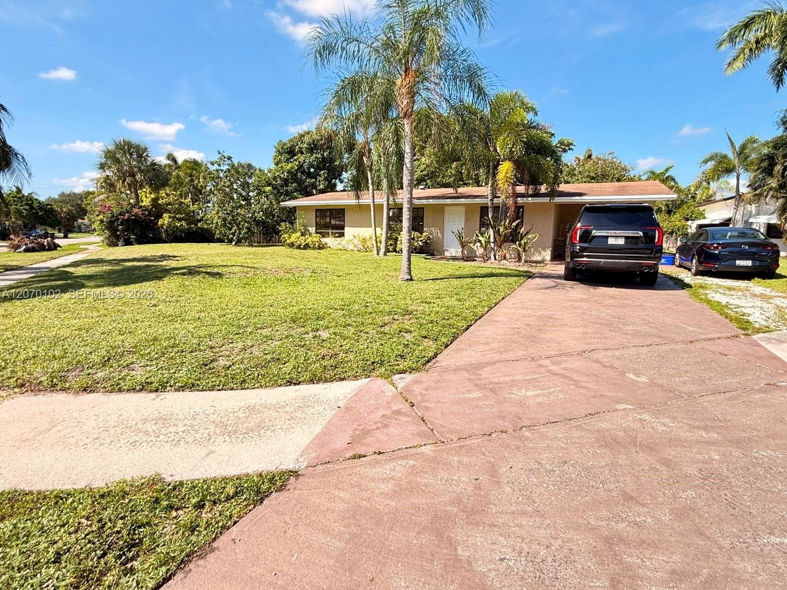 502 Ibis Dr, Delray Beach, FL 33444 photo 2