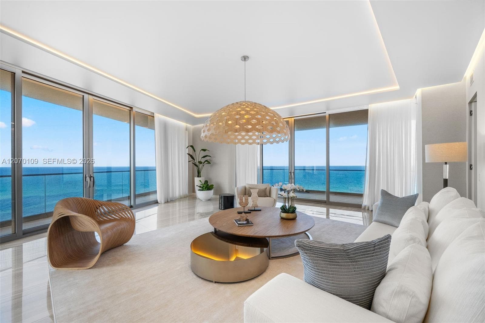 18975 Collins Ave # 600, Sunny Isles Beach, FL 33160 photo 2